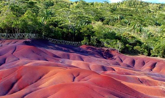 Chamarel's Seven Colored Earths